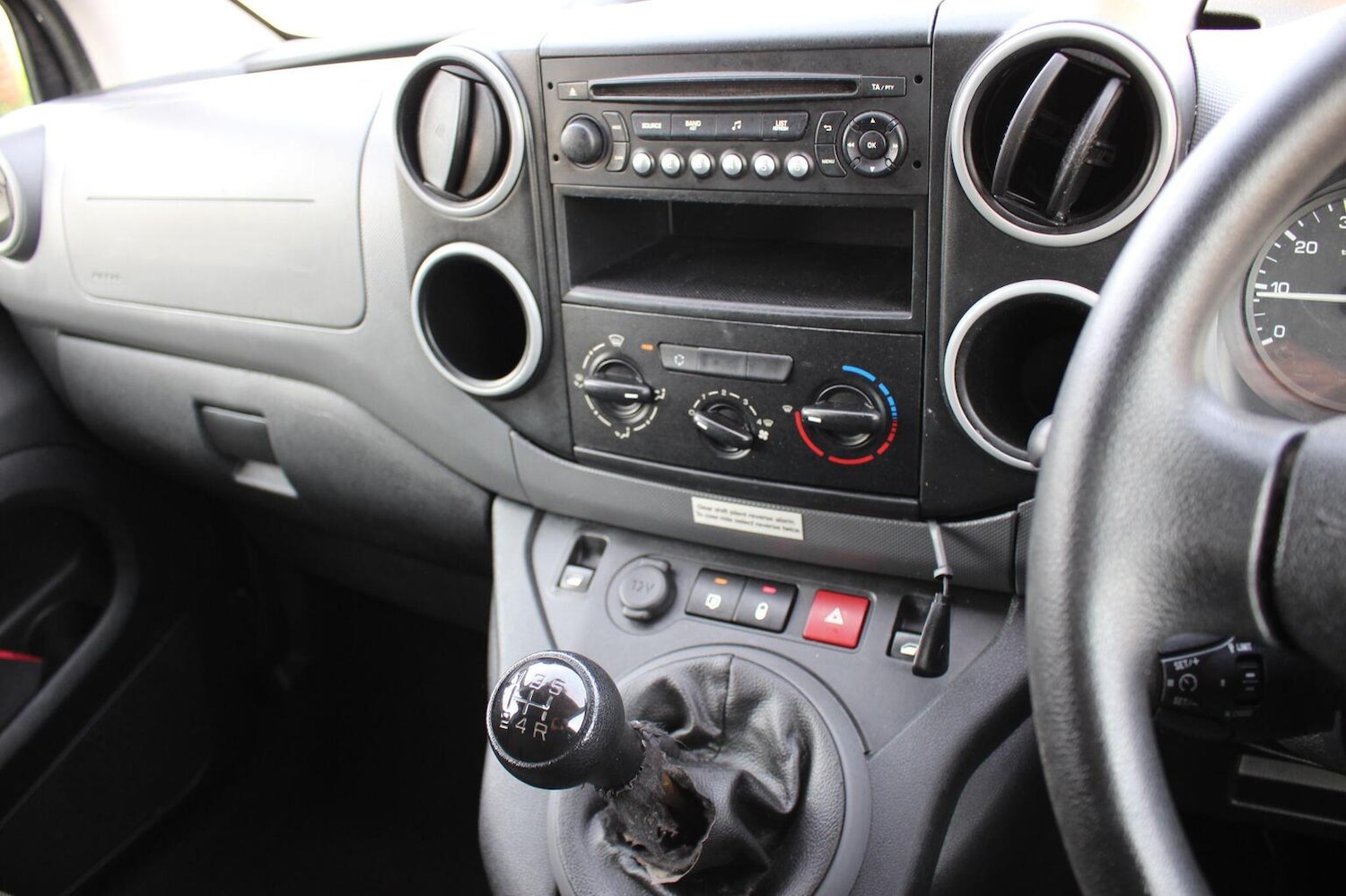 Used Citroen Berlingo 2018 for sale - 77953911: Photo 5