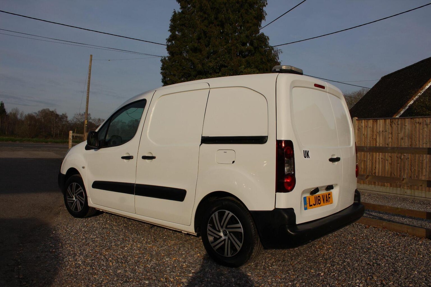 Used Citroen Berlingo 2018 for sale - 77953911: Photo 6