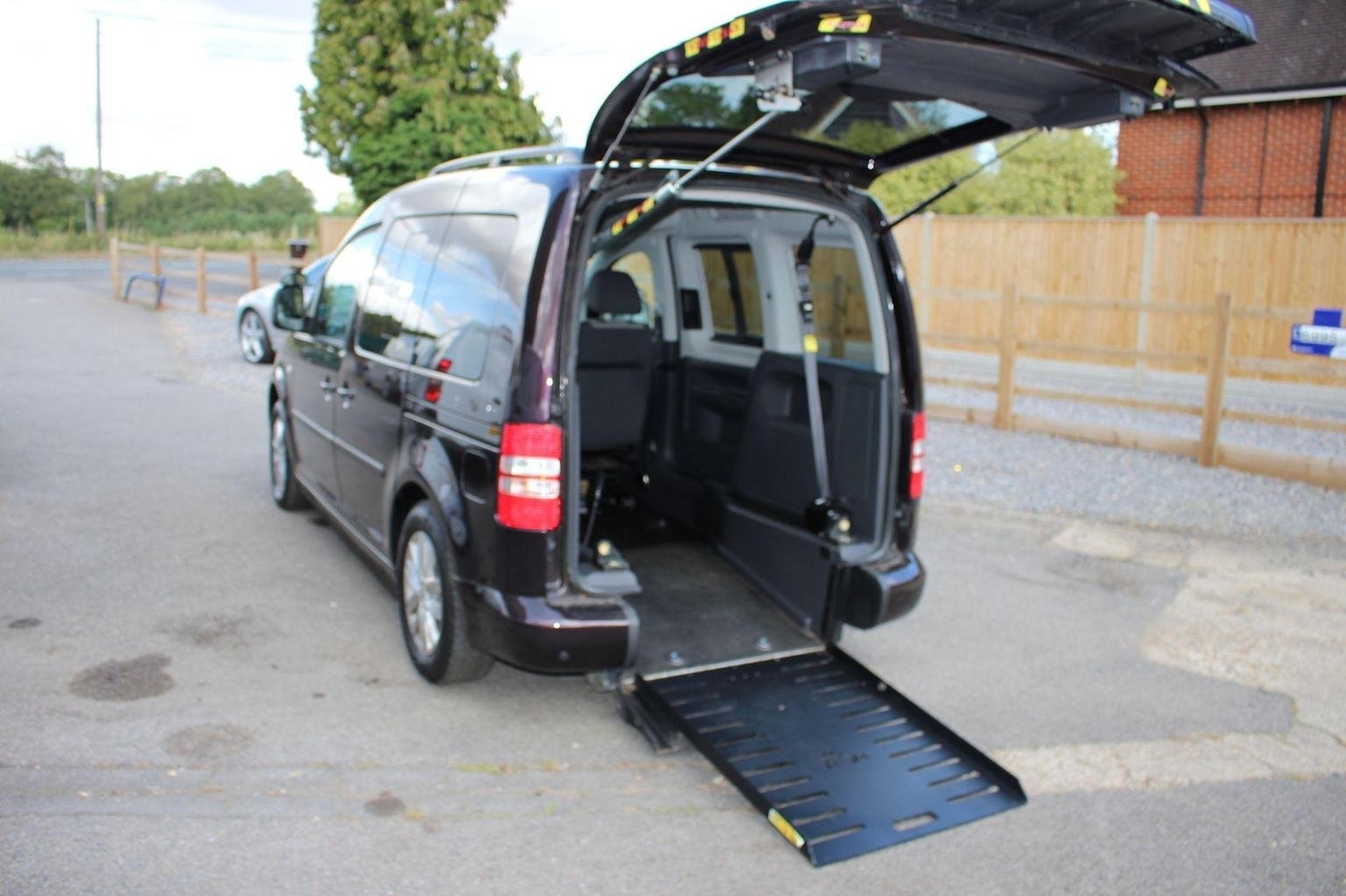 Used Volkswagen Caddy Life 2012 for sale - 77303788: Photo 7