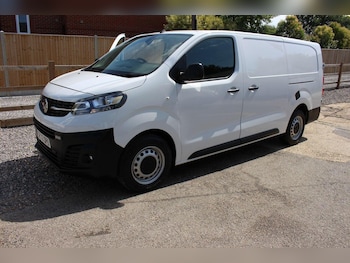 Vauxhall - Vivaro