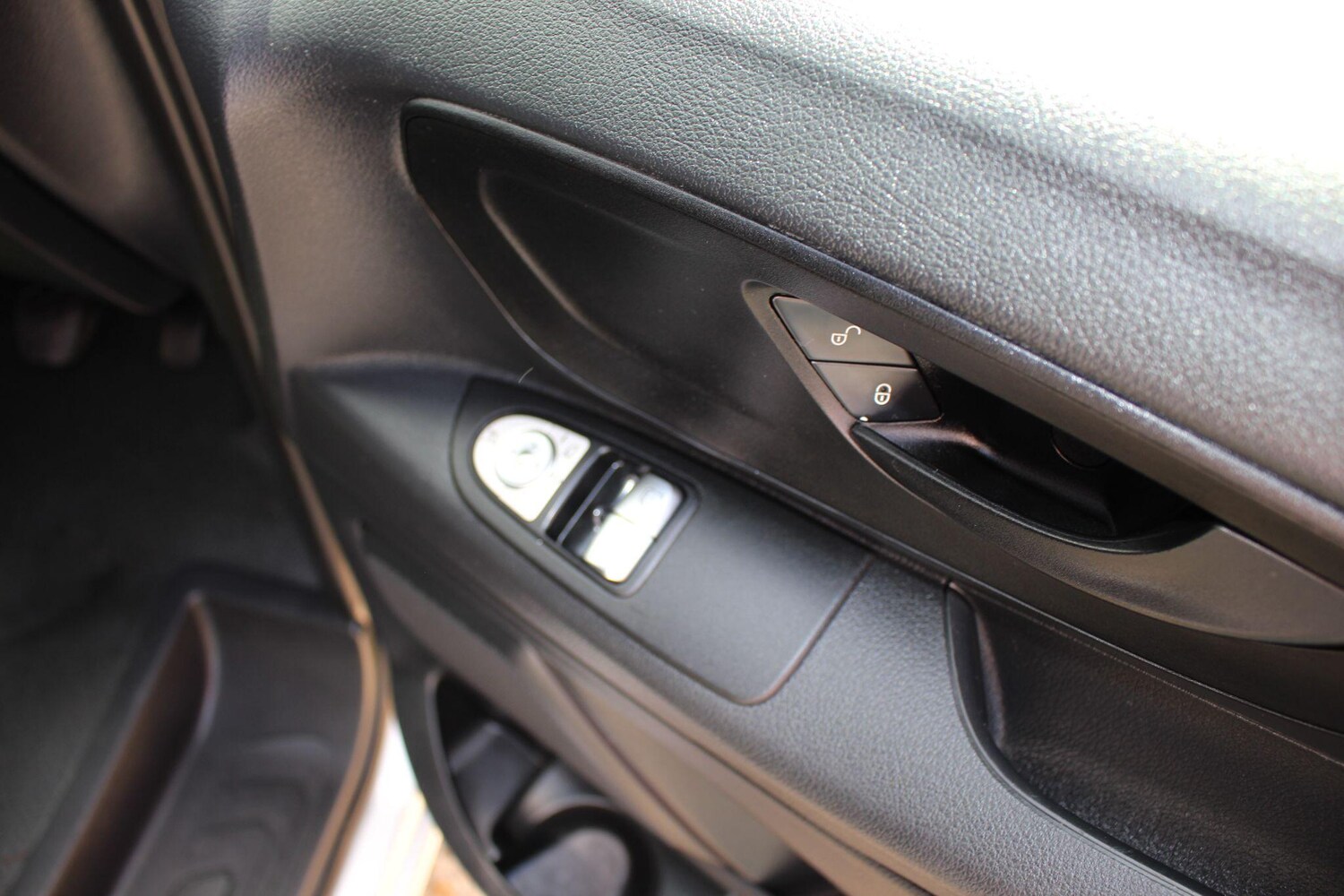 Used Mercedes-Benz Vito 2018 for sale - 78190495: Photo 8