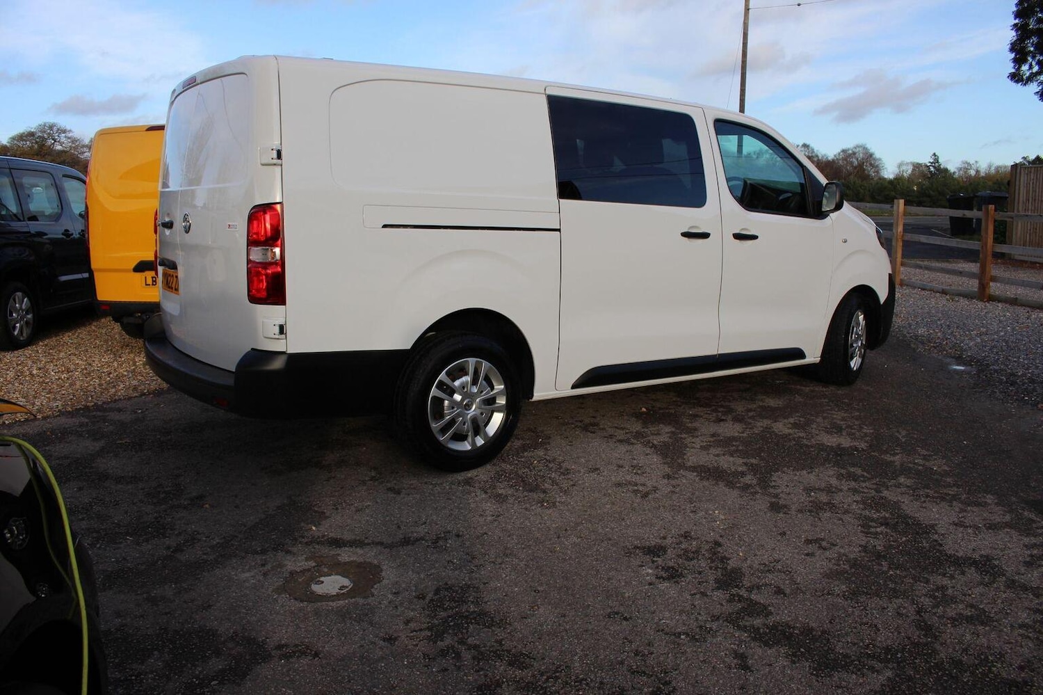 Used Vauxhall Vivaro 2022 for sale - 76725710: Photo 3