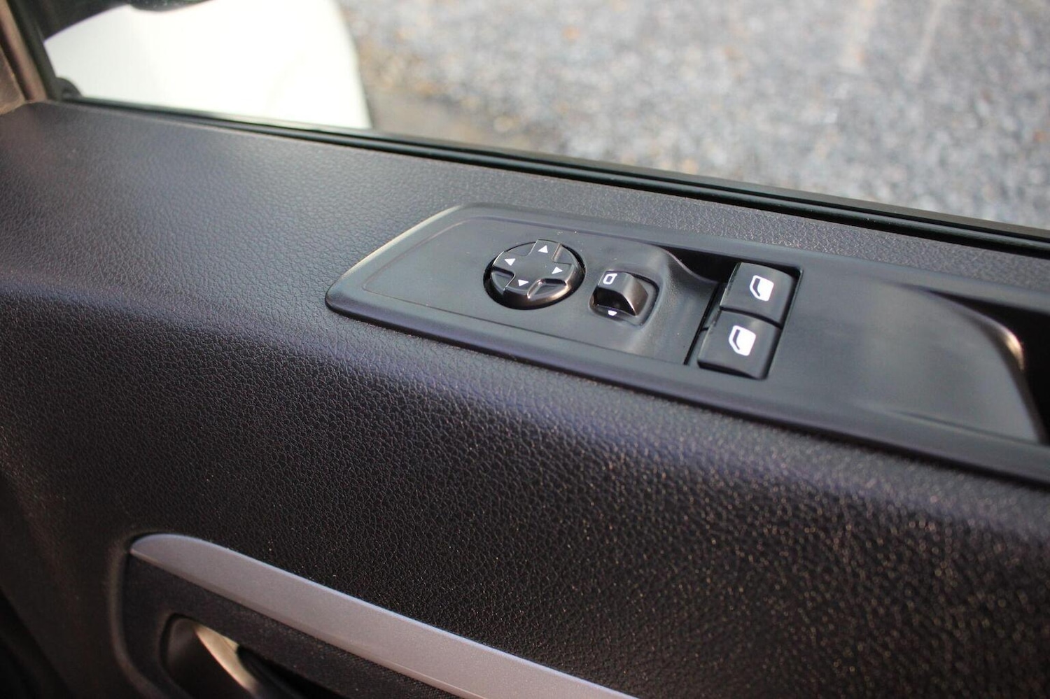 Used Vauxhall Vivaro 2022 for sale - 76725710: Photo 8