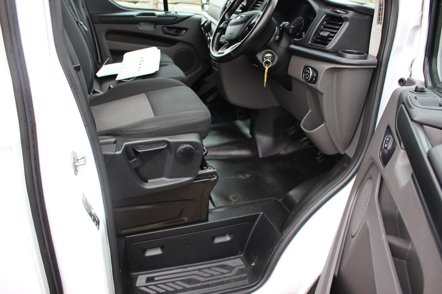 Used Ford Transit Custom 2022 for sale - 76305489: Photo 4