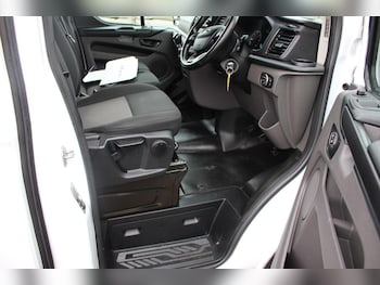 Used Ford Transit Custom 2022 for sale - 76305489: Photo