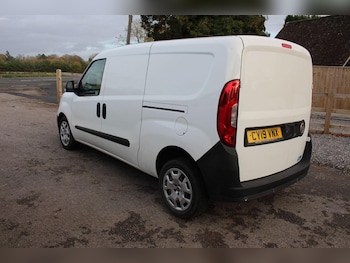 Used Fiat Doblo 2019 for sale - 76741336: Photo