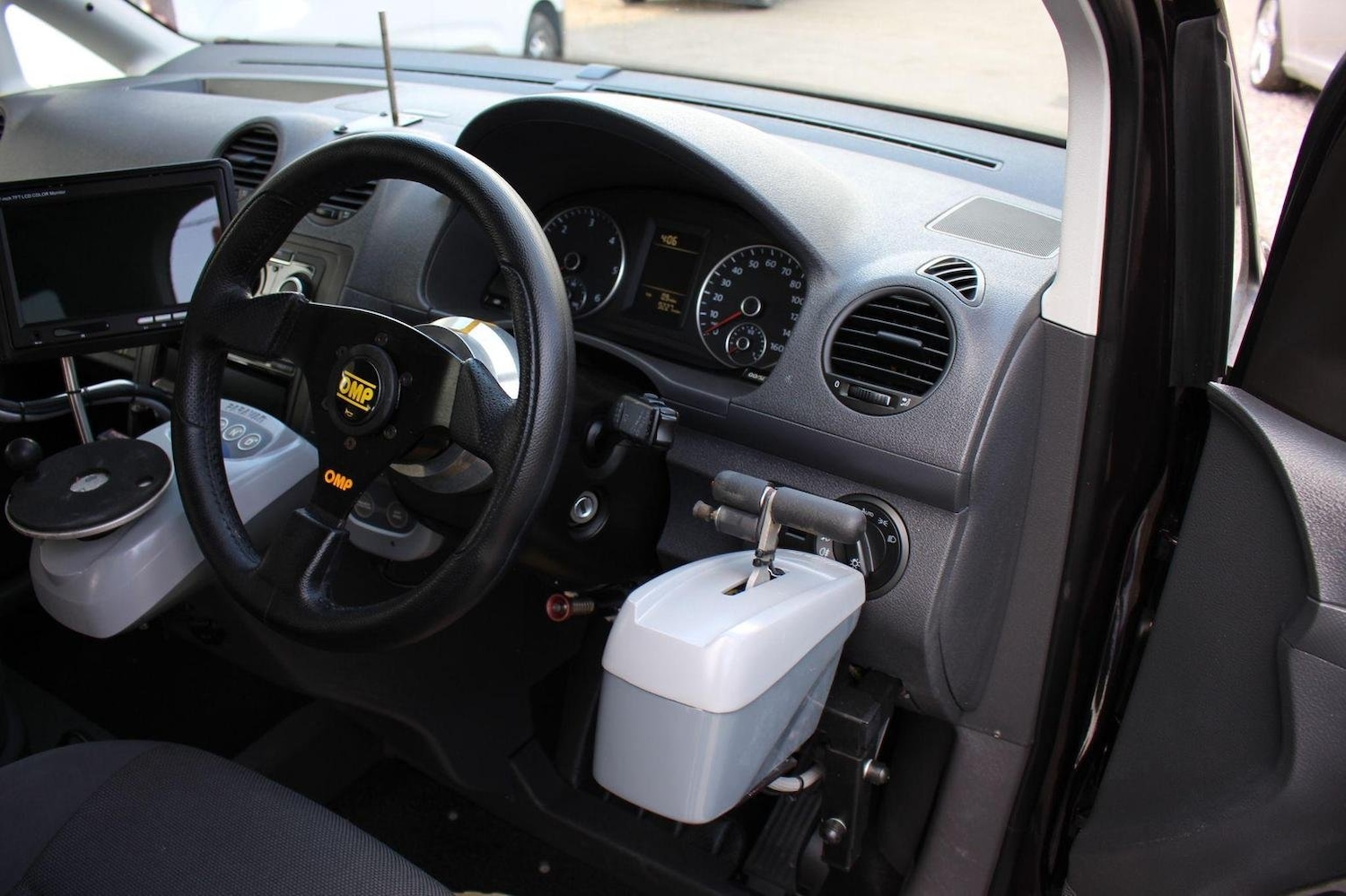 Used Volkswagen Caddy 2012 for sale - 76793807: Photo 9