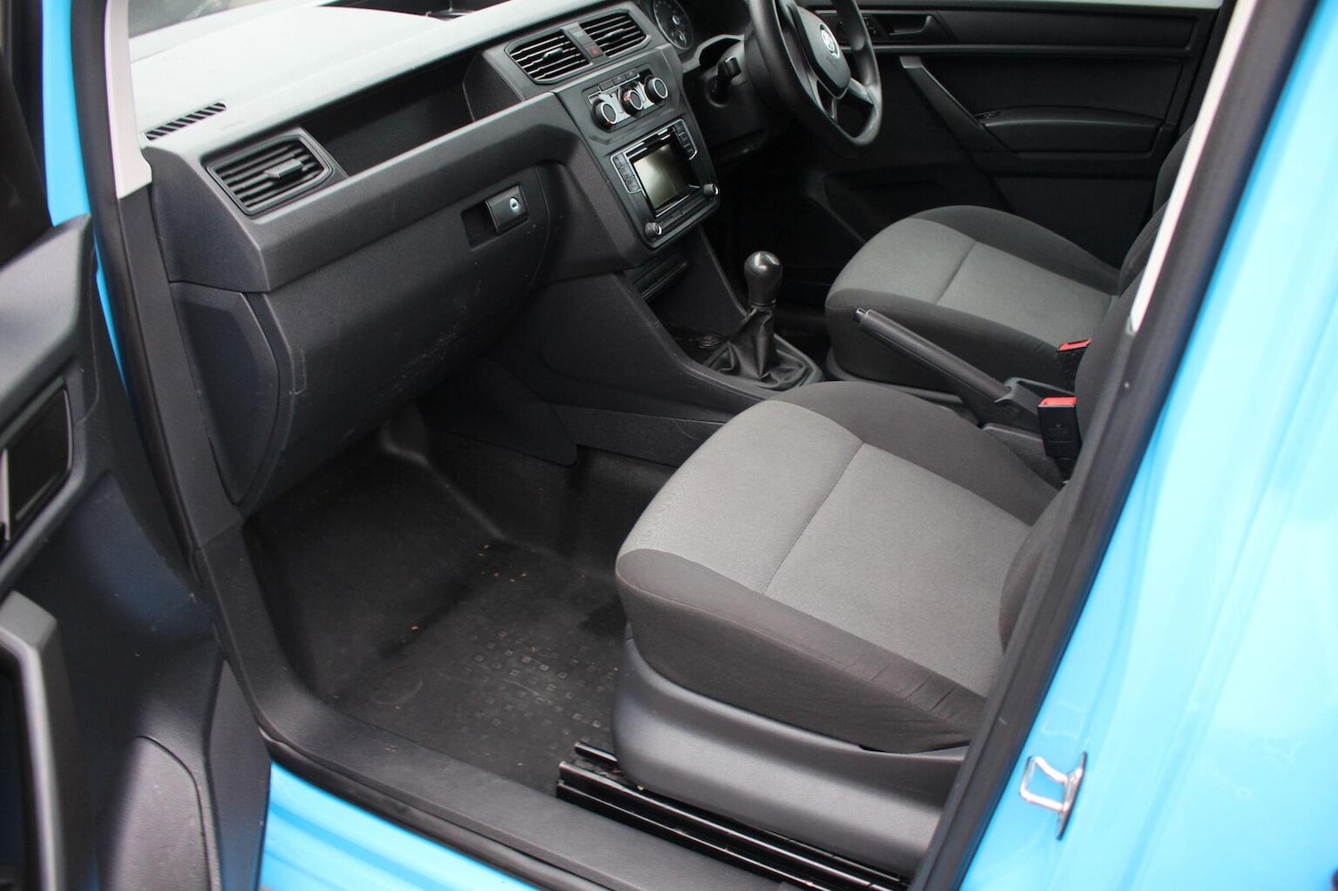 Used Volkswagen Caddy Maxi 2015 for sale - 76030793: Photo 12