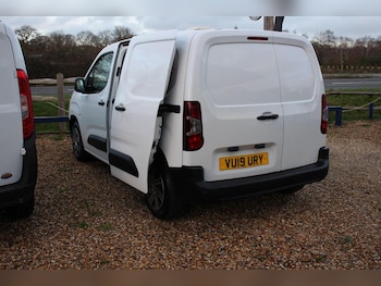 Used Peugeot Partner 2019 for sale - 77508593: Photo