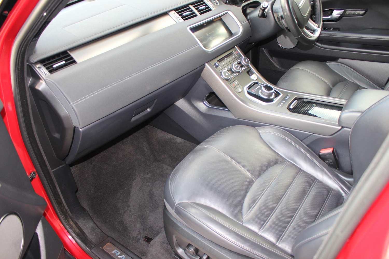 Used Land Rover Range Rover Evoque 2018 for sale - 78190497: Photo 6