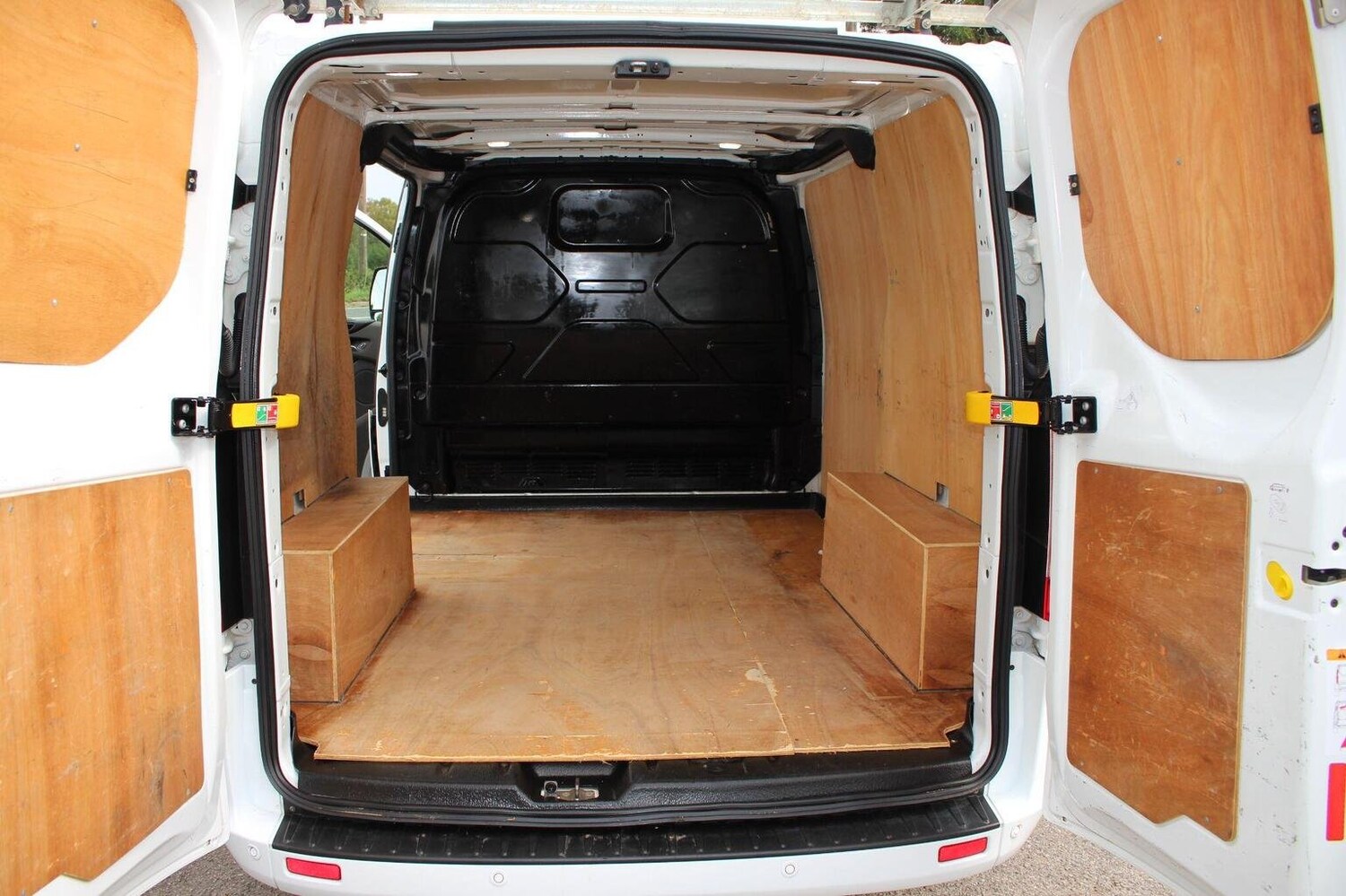 Used Ford Transit Custom 2021 for sale - 75836312: Photo 5