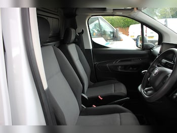 Used Toyota ProAce 2023 for sale - 78590849: Photo