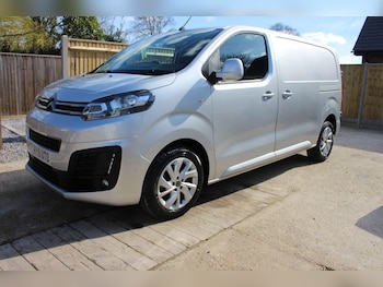 Citroen Dispatch feature image