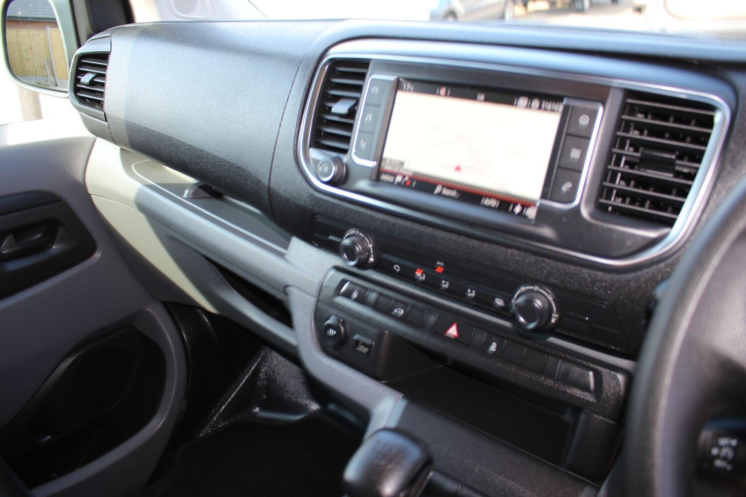 Used Citroen Dispatch 2019 for sale - 78190504: Photo 4