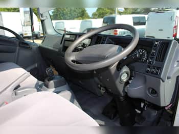 Used Isuzu Forward 2022 for sale - 79815055: Photo