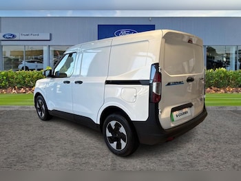 Used Ford Transit Courier 2026 for sale - 78529943: Photo