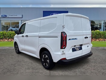 Used Ford E-Transit 2025 for sale - 79305302: Photo