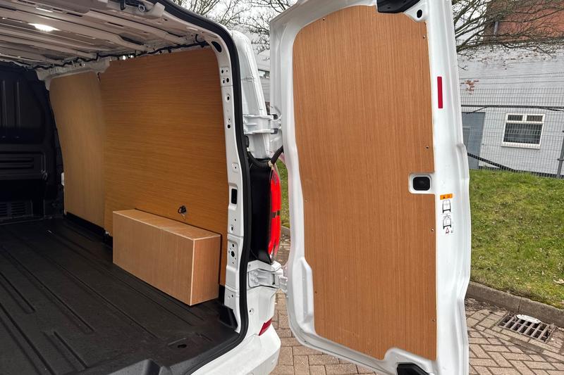 Used Ford Transit Custom 2024 for sale - 77804536: Photo 16