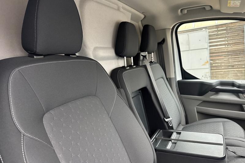 Used Ford Transit Custom 2024 for sale - 77804536: Photo 24