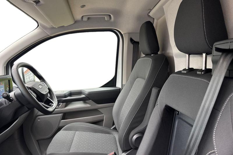 Used Ford Transit Custom 2024 for sale - 77804536: Photo 3