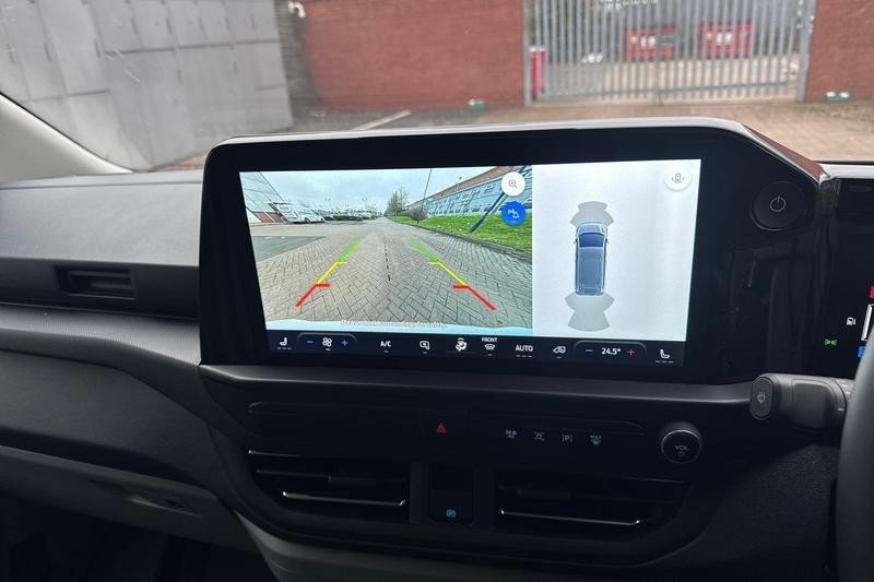 Used Ford Transit Custom 2024 for sale - 77804536: Photo 32