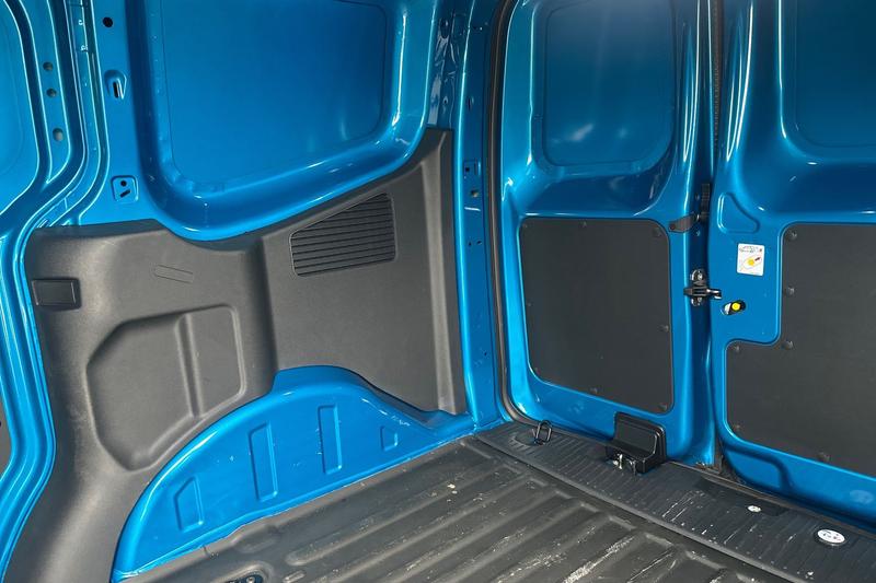 Used Ford Transit Courier 2025 for sale - 76344465: Photo 4