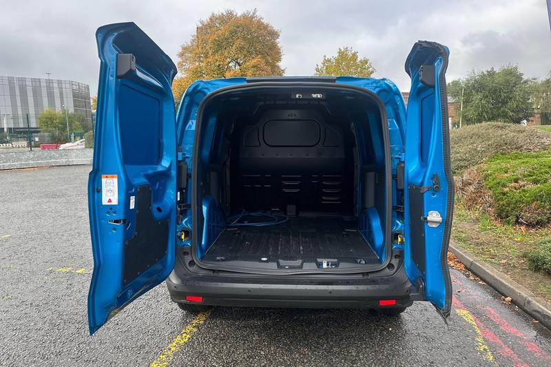 Used Ford Transit Courier 2025 for sale - 76344465: Photo 6