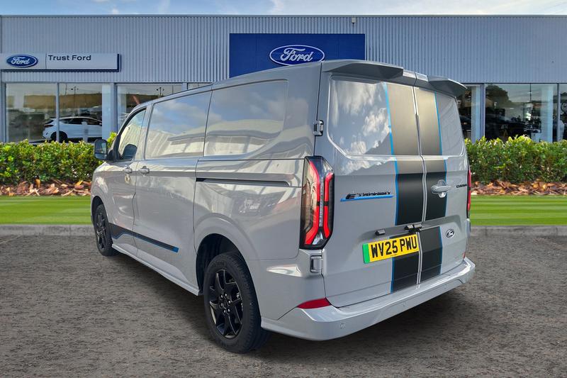 Used Ford Transit Custom 2025 for sale - 76931371: Photo 2