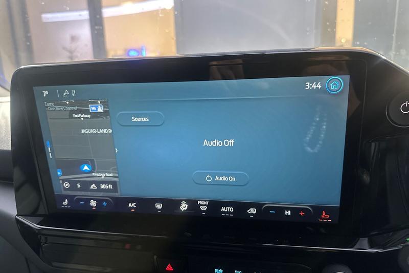 Used Ford E-Tourneo Custom 2025 for sale - 76920046: Photo 17