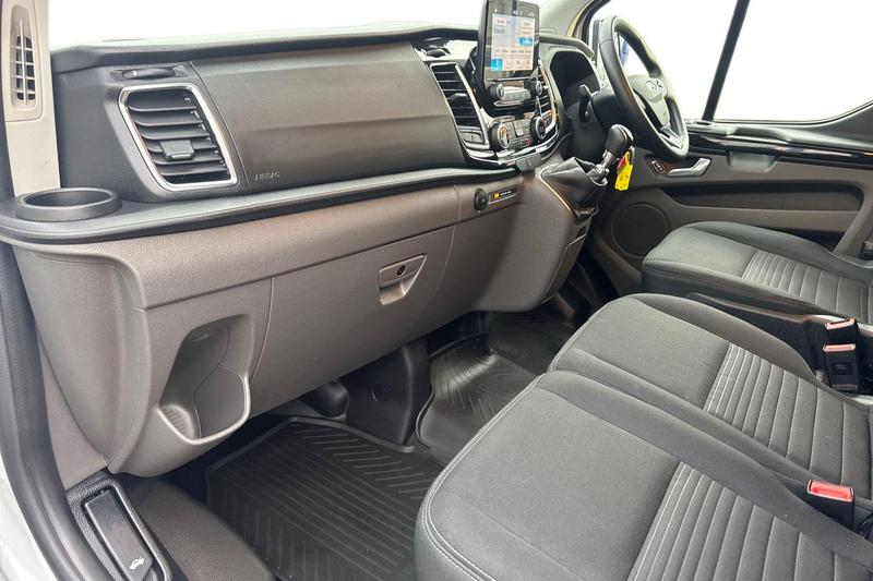 Used Ford Transit Custom 2024 for sale - 77204951: Photo 3