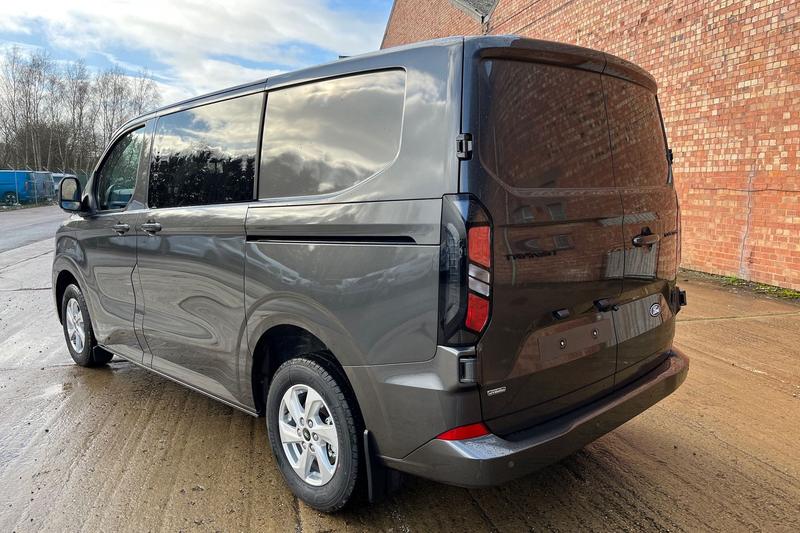 Used Ford Transit Custom 2025 for sale - 77785495: Photo 2