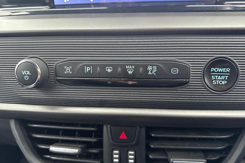 Used Ford Transit Courier 2024 for sale - 77071531: Photo 30