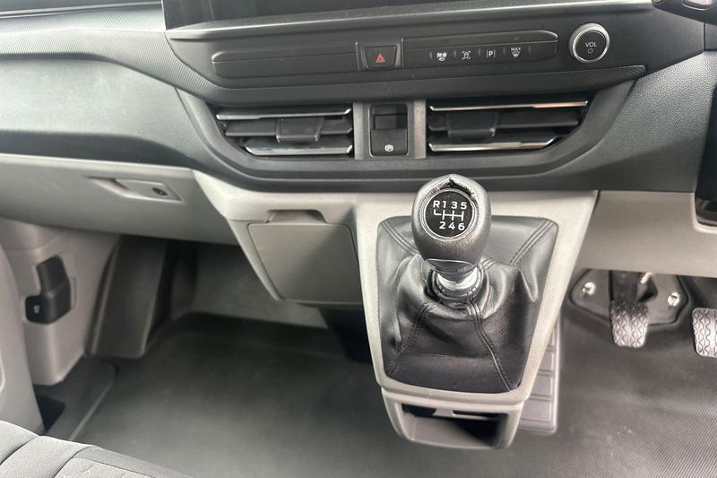 Used Ford Transit Custom 2024 for sale - 76382121: Photo 19
