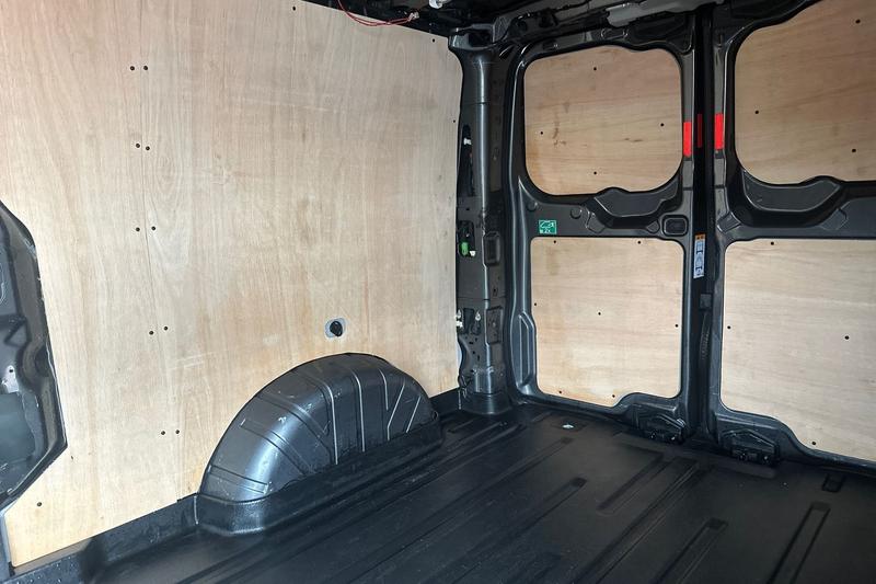 Used Ford Transit Custom 2024 for sale - 76382121: Photo 4