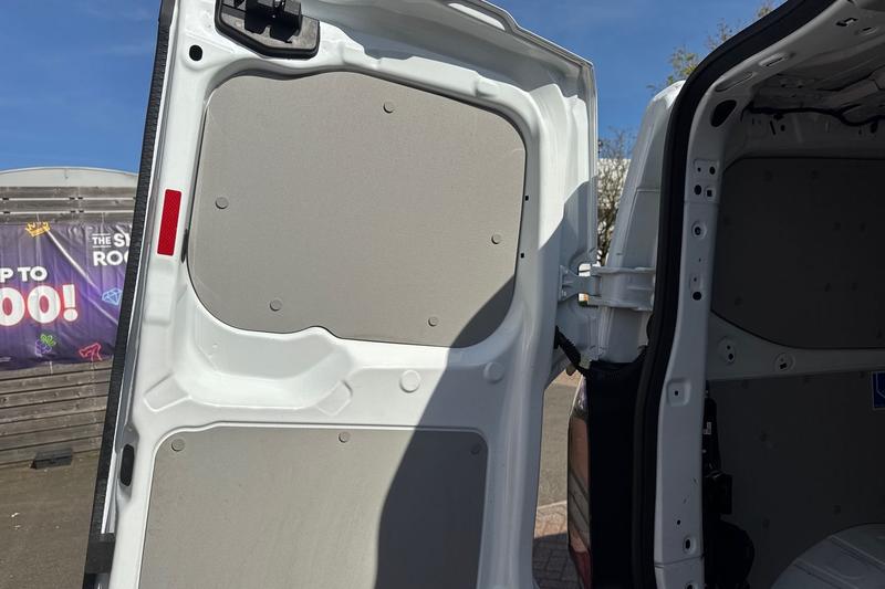 Used Ford Transit Custom 2024 for sale - 78180392: Photo 17