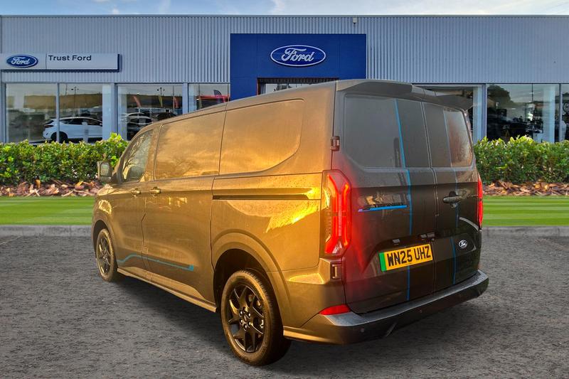 Used Ford E-Transit 2025 for sale - 76835520: Photo 2