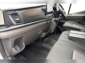 Used Ford Transit 2025 for sale - 77064065: Photo