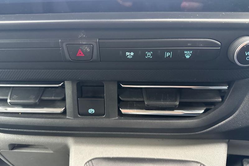 Used Ford Transit Custom 2024 for sale - 77994787: Photo 27