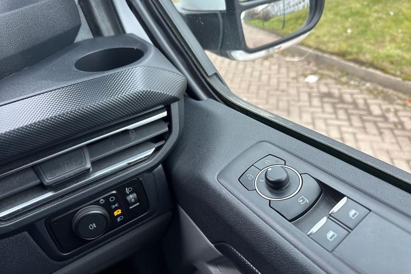 Used Ford Transit Custom 2024 for sale - 77994787: Photo 38