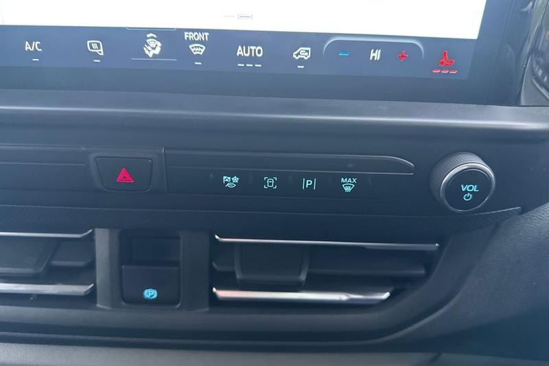 Used Ford Transit Custom 2025 for sale - 77218179: Photo 32