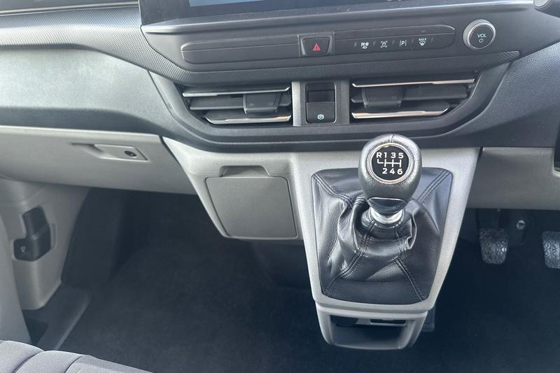 Used Ford Transit Custom 2025 for sale - 76960865: Photo 17