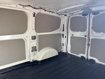 Used Ford Transit Custom 2024 for sale - 79572223: Photo
