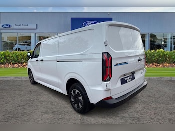 Used Ford Transit Custom 2024 for sale - 78286942: Photo