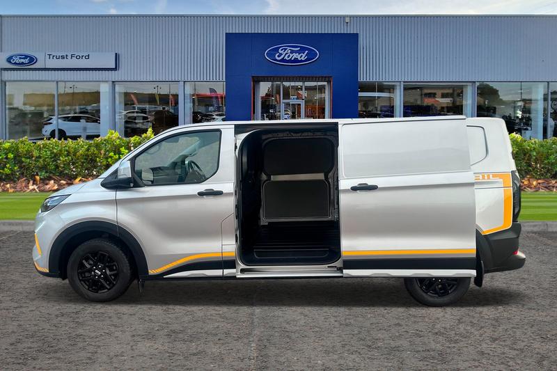 Used Ford Transit Custom 2025 for sale - 77697559: Photo 5