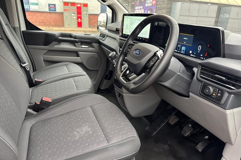 Used Ford Transit Custom 2025 for sale - 77067432: Photo 14