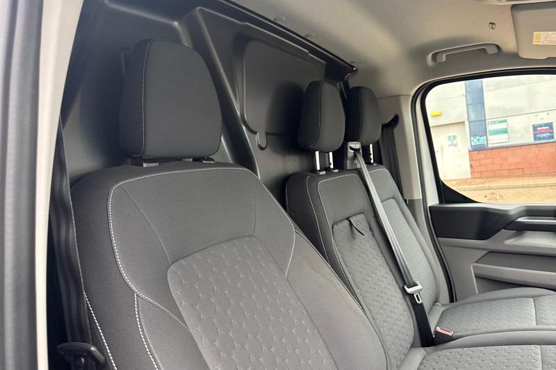 Used Ford Transit Custom 2025 for sale - 77067432: Photo 19