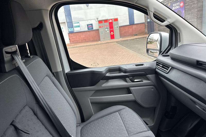 Used Ford Transit Custom 2025 for sale - 77067432: Photo 29