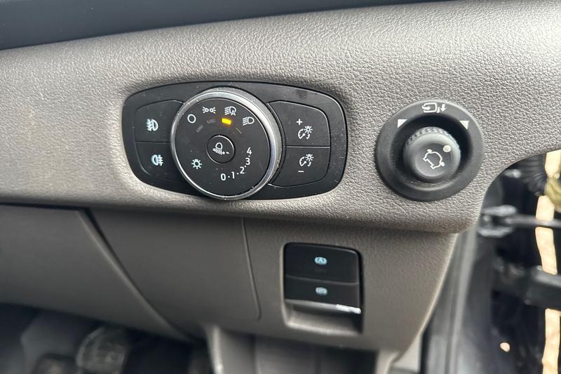 Used Ford Transit 2024 for sale - 77064064: Photo 16