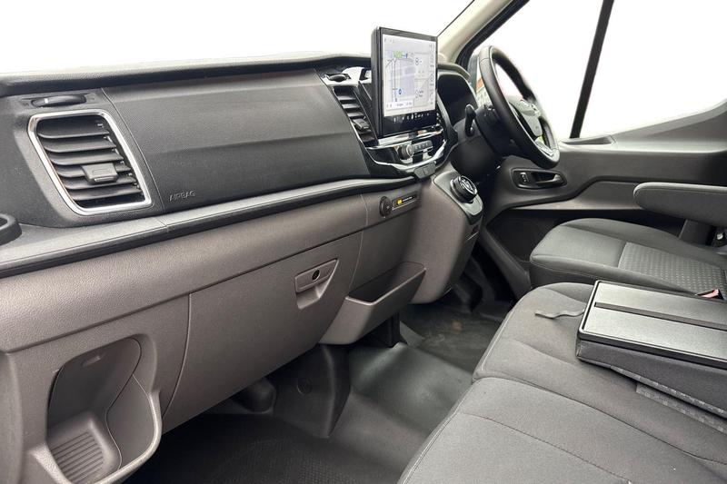 Used Ford Transit 2024 for sale - 77064064: Photo 3