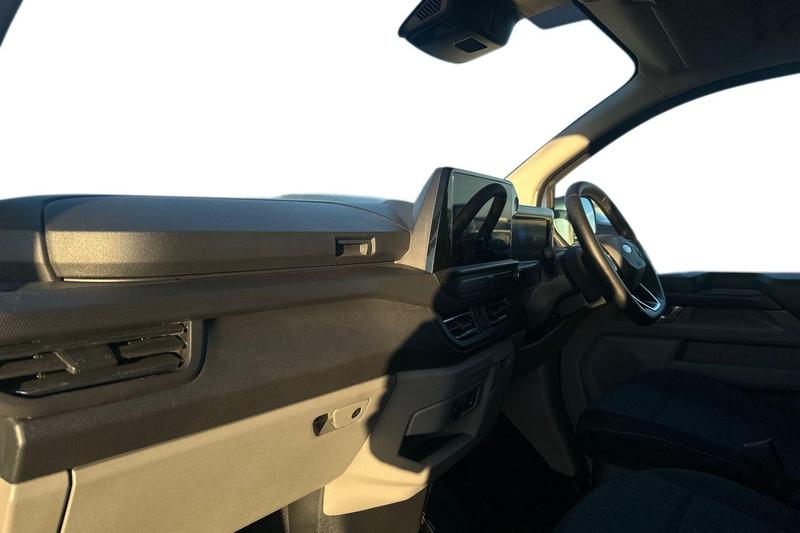 Used Ford Transit Custom 2025 for sale - 76653473: Photo 3